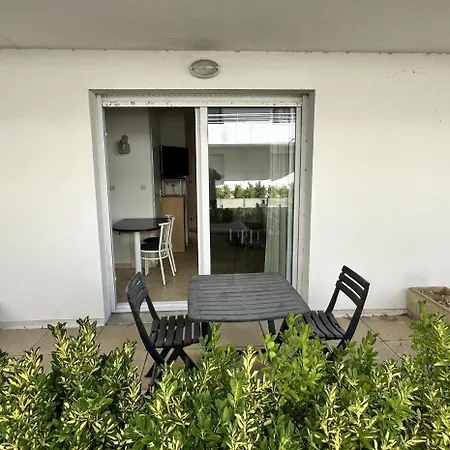 With Swimming Pool Apartmán La Rochelle (Charente-Maritime)