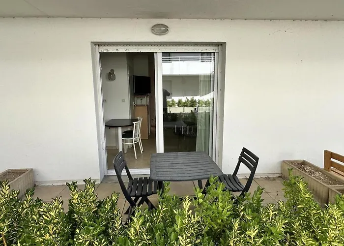 With Swimming Pool Apartment La Rochelle (Charente-Maritime)